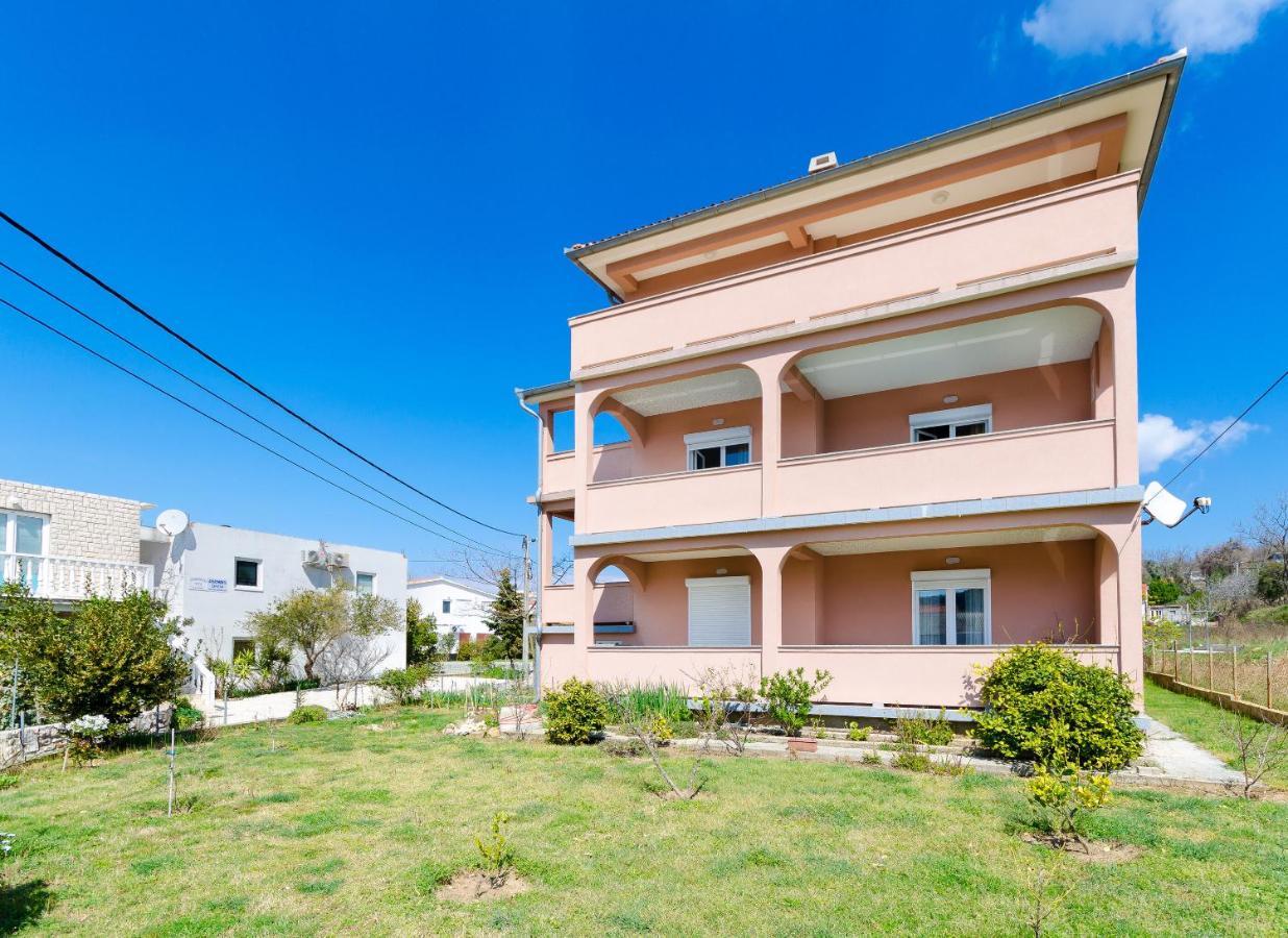 Apartments And Room Ljubica Lopar Exteriér fotografie